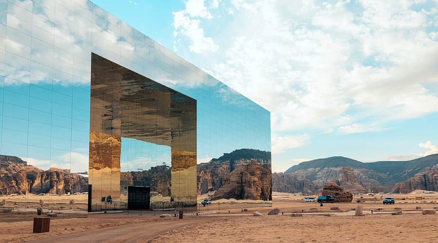Tur Cermin – Ikon Reflektif AlUla