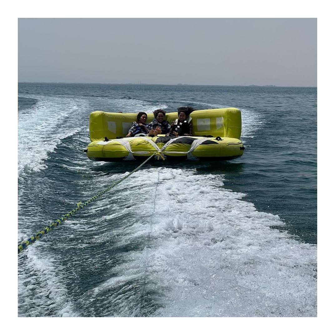 Perahu donat - untuk kelompok hingga 5 orang
